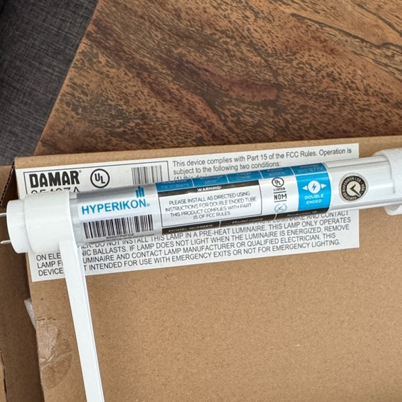 Damar White LED 15T8/850/U6/HYBRID/SS Tube Light - Picture 4 of 9